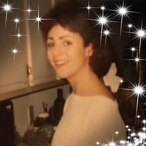 Meet your Posher, Sandy